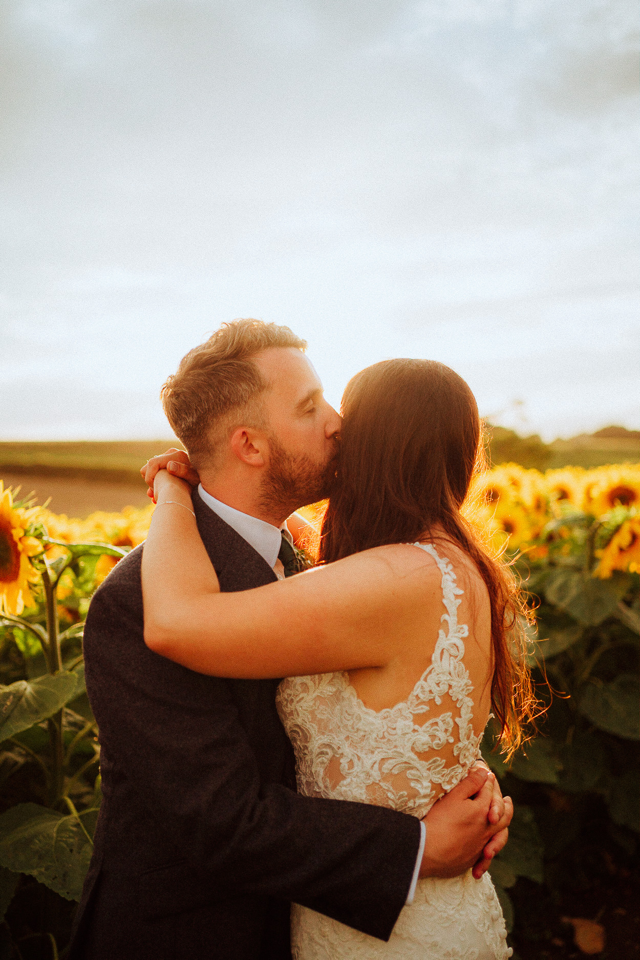 SUMMER WEDDING ROSEDEW FARM WEDDING PHOTOGRAPHY 103